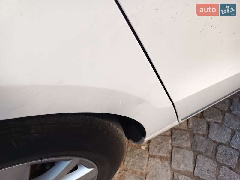 Универсал Volkswagen Passat 2012 в Одессе