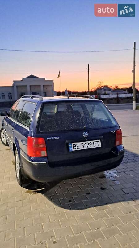Универсал Volkswagen Passat 1999 в Александровке