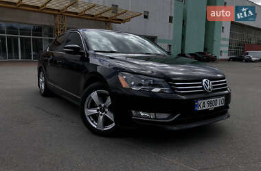 Седан Volkswagen Passat 2012 в Києві
