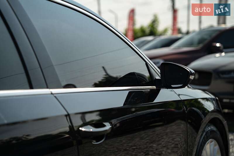 Седан Volkswagen Passat 2016 в Чернівцях фото 23 Седан Volkswagen Passat 2016 в Чернівцях