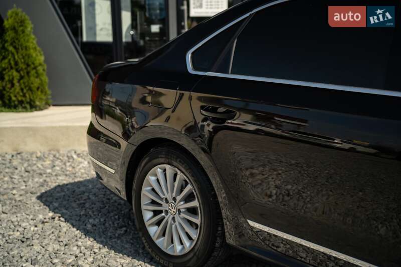 Седан Volkswagen Passat 2016 в Чернівцях фото 14 Седан Volkswagen Passat 2016 в Чернівцях