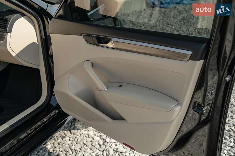 Седан Volkswagen Passat 2016 в Чернівцях фото 48 Седан Volkswagen Passat 2016 в Чернівцях