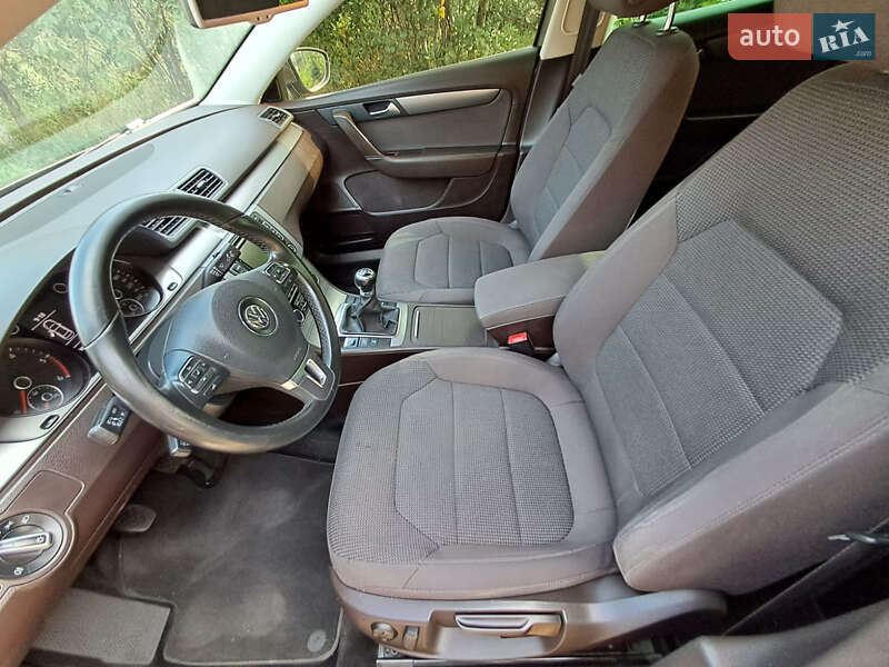 Седан Volkswagen Passat 2011 в Ивано-Франковске фото 19 Седан Volkswagen Passat 2011 в Ивано-Франковске
