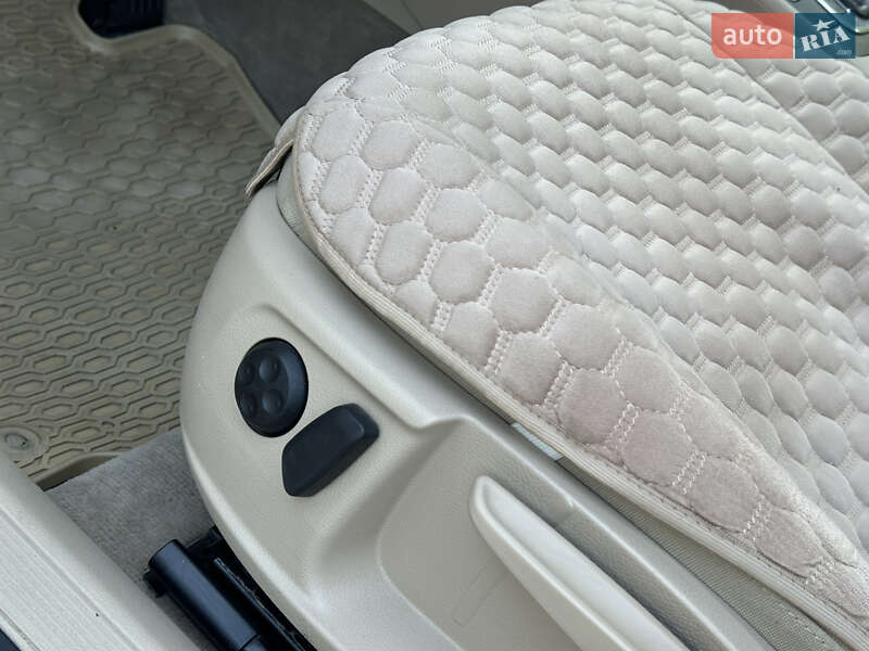 Седан Volkswagen Passat 2012 в Одессе