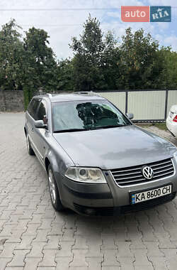 Універсал Volkswagen Passat 2001 в Снятині