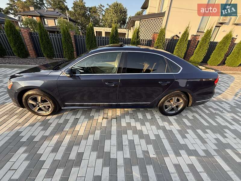 Седан Volkswagen Passat 2014 в Киеве