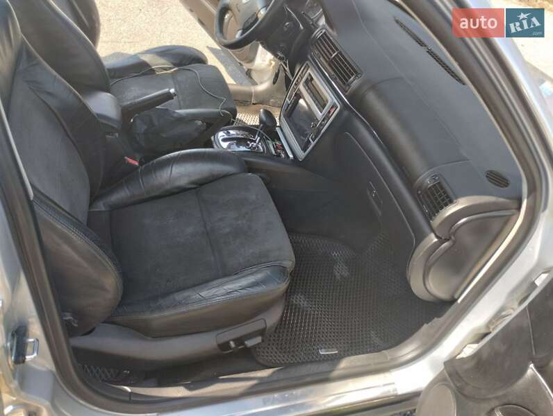 Седан Volkswagen Passat 2001 в Виннице