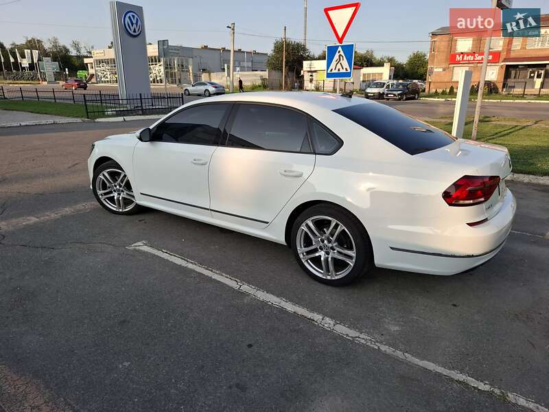 Седан Volkswagen Passat 2018 в Полтаве