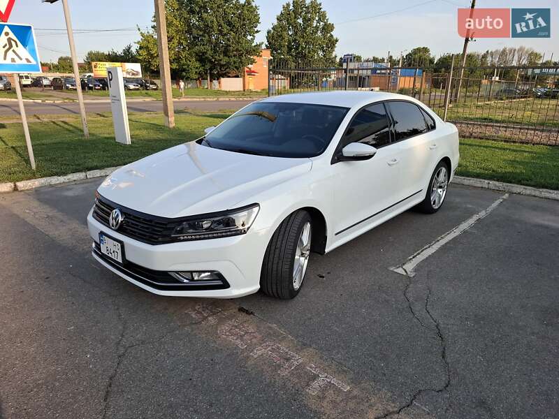 Седан Volkswagen Passat 2018 в Полтаве