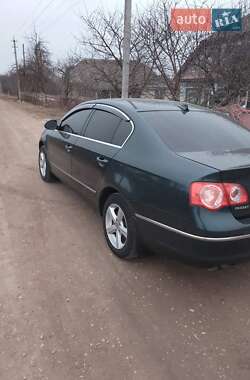 Седан Volkswagen Passat 2006 в Теофіполі