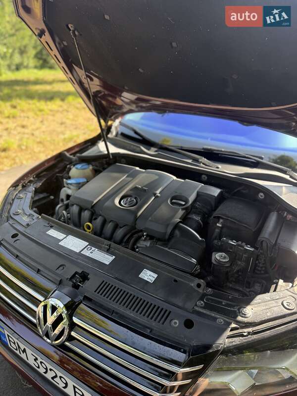 Седан Volkswagen Passat 2013 в Глухове