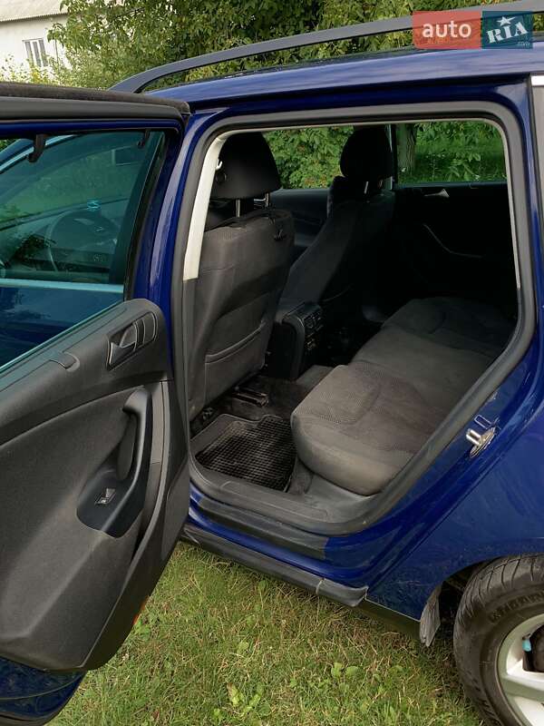 Универсал Volkswagen Passat 2009 в Тернополе