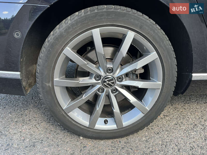 Универсал Volkswagen Passat 2020 в Ковеле