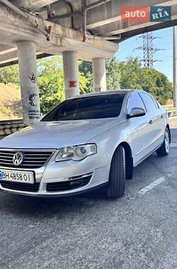 Седан Volkswagen Passat 2006 в Одесі