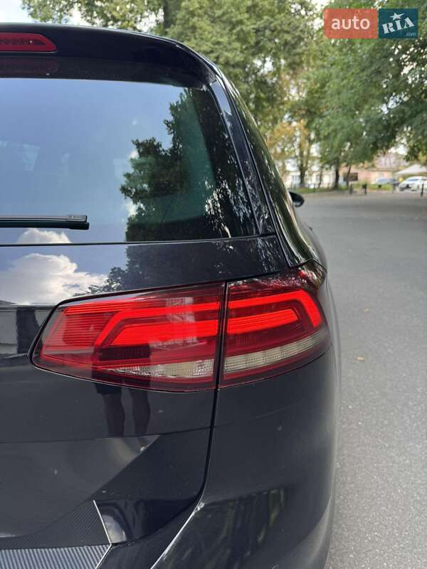 Універсал Volkswagen Passat 2017 в Ніжині