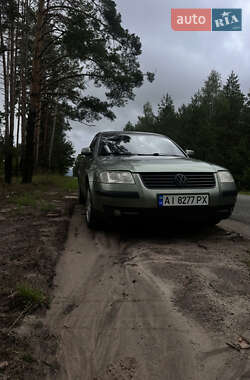 Седан Volkswagen Passat 2000 в Бородянці