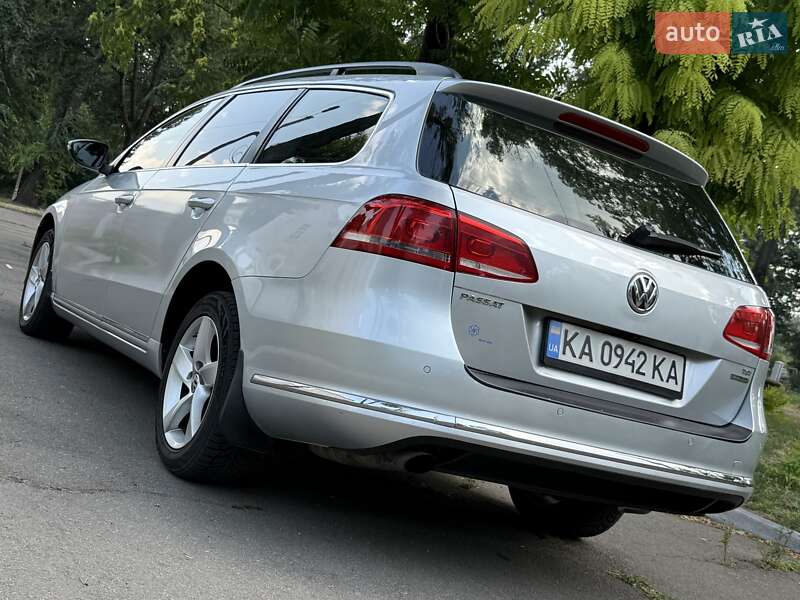 Volkswagen Passat 2011