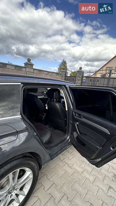 Универсал Volkswagen Passat 2016 в Ровно