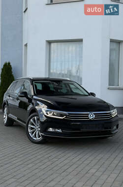 Универсал Volkswagen Passat 2017 в Киеве