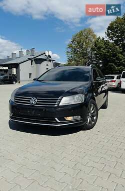 Універсал Volkswagen Passat 2010 в Львові