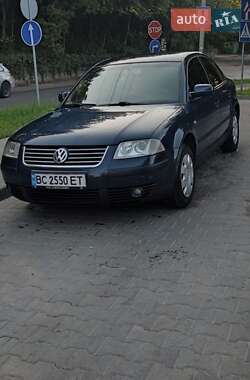 Седан Volkswagen Passat 2001 в Львове