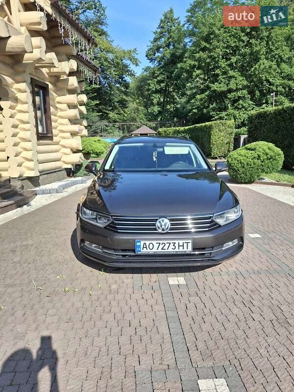 Универсал Volkswagen Passat 2015 в 