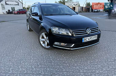 Універсал Volkswagen Passat 2011 в Львові