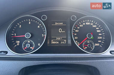 Универсал Volkswagen Passat 2011 в 