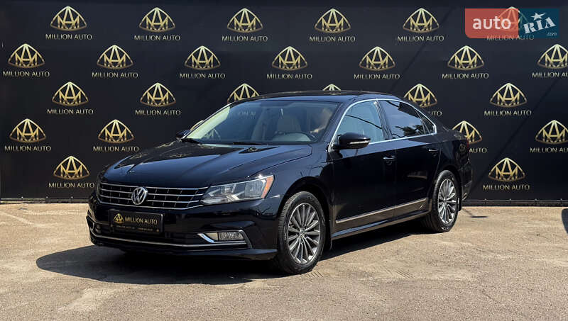 Седан Volkswagen Passat 2017 в Киеве