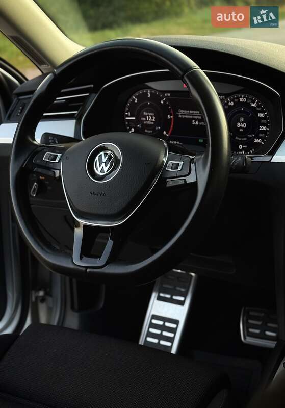 Універсал Volkswagen Passat 2019 в Дніпрі