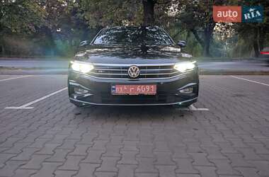 Универсал Volkswagen Passat 2020 в Луцке