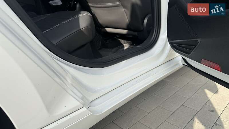 Универсал Volkswagen Passat 2020 в Бершади