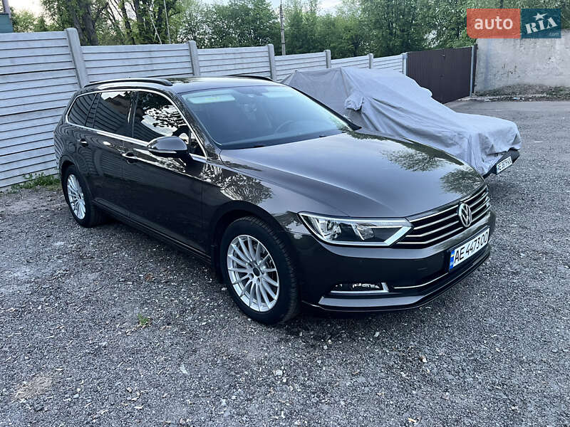 Универсал Volkswagen Passat 2016 в Кривом Роге