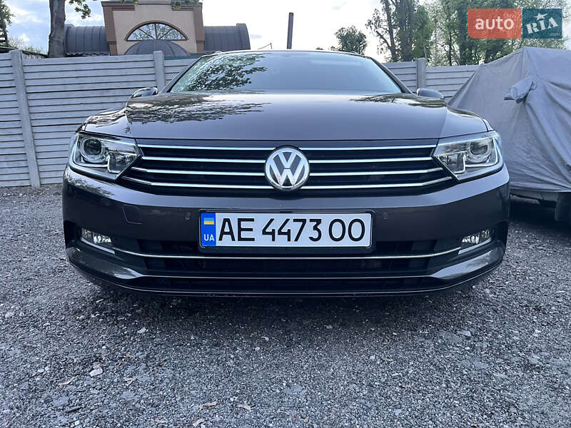 Универсал Volkswagen Passat 2016 в Кривом Роге
