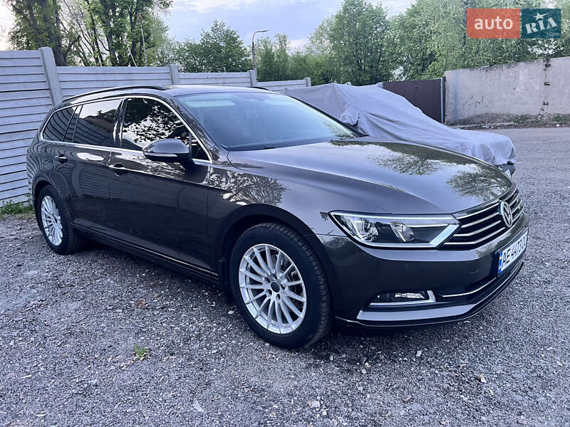 Универсал Volkswagen Passat 2016 в Кривом Роге