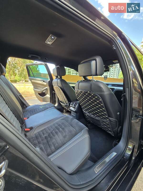 Универсал Volkswagen Passat 2019 в Днепре