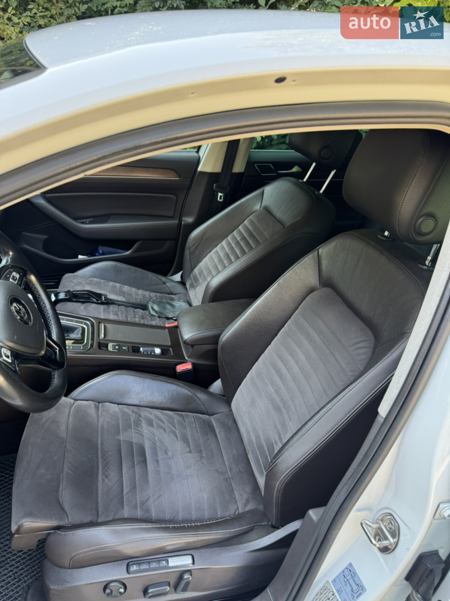 2015 Volkswagen Passat - мініатюра 21