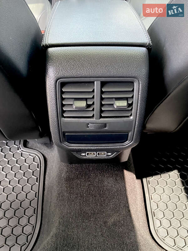 Седан Volkswagen Passat 2021 в Кривом Роге фото 13 Седан Volkswagen Passat 2021 в Кривом Роге