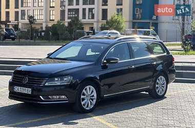 Універсал Volkswagen Passat 2011 в Черкасах