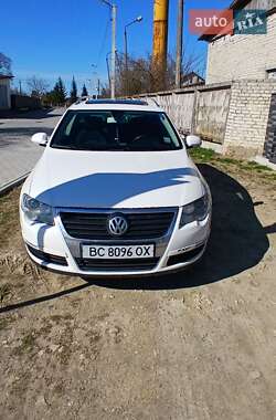 Универсал Volkswagen Passat 2009 в Львове