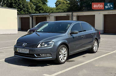 Седан Volkswagen Passat 2013 в Вінниці