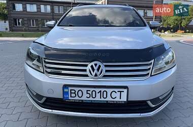 Универсал Volkswagen Passat 2011 в Теофиполе