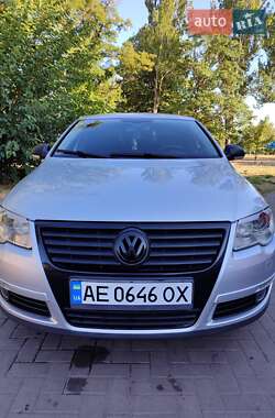 Седан Volkswagen Passat 2006 в Запоріжжі