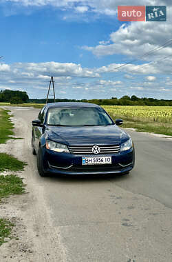 Седан Volkswagen Passat 2013 в Полтаві