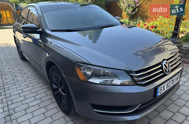 Седан Volkswagen Passat 2013 в Кам'янець-Подільському