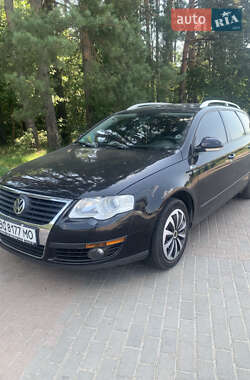 Універсал Volkswagen Passat 2008 в Яворові