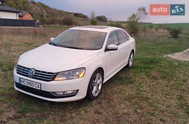 Седан Volkswagen Passat 2015 в Львове