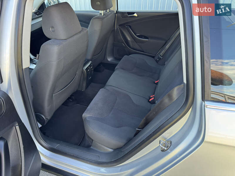 Универсал Volkswagen Passat 2010 в Киеве фото 38 Универсал Volkswagen Passat 2010 в Киеве