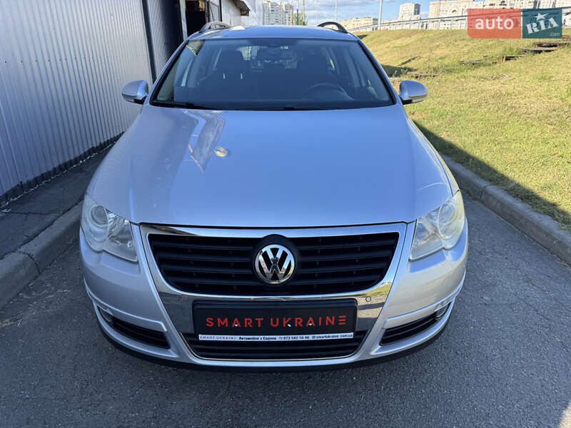 Универсал Volkswagen Passat 2010 в Киеве фото 41 Универсал Volkswagen Passat 2010 в Киеве