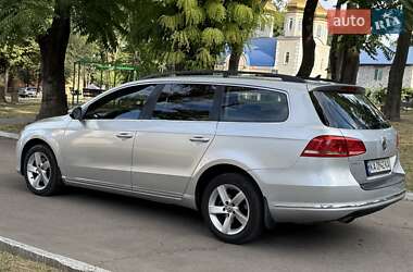 Универсал Volkswagen Passat 2011 в Каменском